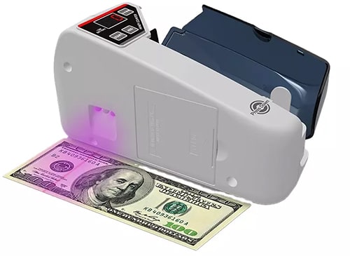 6-Cashtech 230 počítačka bankovek